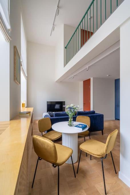 Designer Loft In The City Center Apartment Рига Екстериор снимка