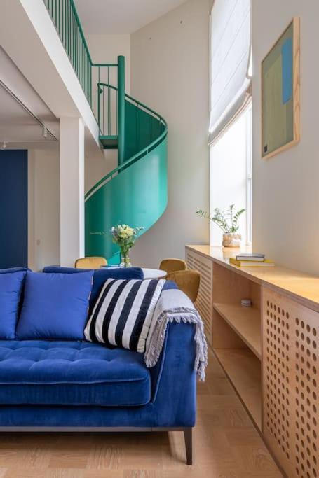 Designer Loft In The City Center Apartment Рига Екстериор снимка